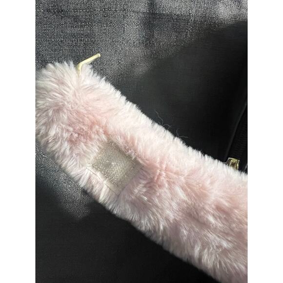 Betsy Johnson pink sloth backpack with furry movable arms - Picture 9 of 16